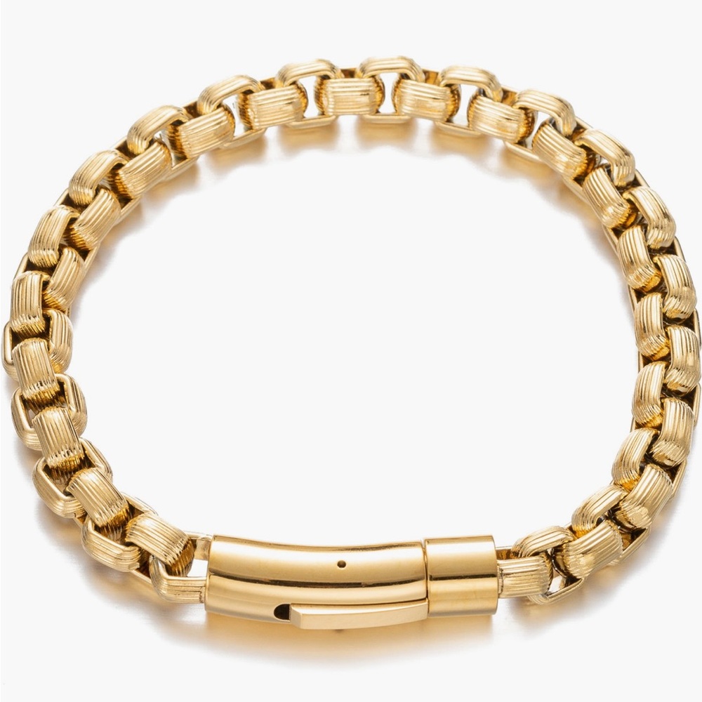 Eye Candy Los Angelo’s 18k gold plated Jacob plated titanium bracelet
